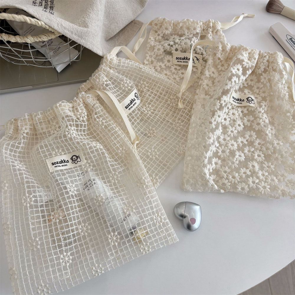 Travel Access - Lace Embroidered Daisy Mesh Drawstring Makeup