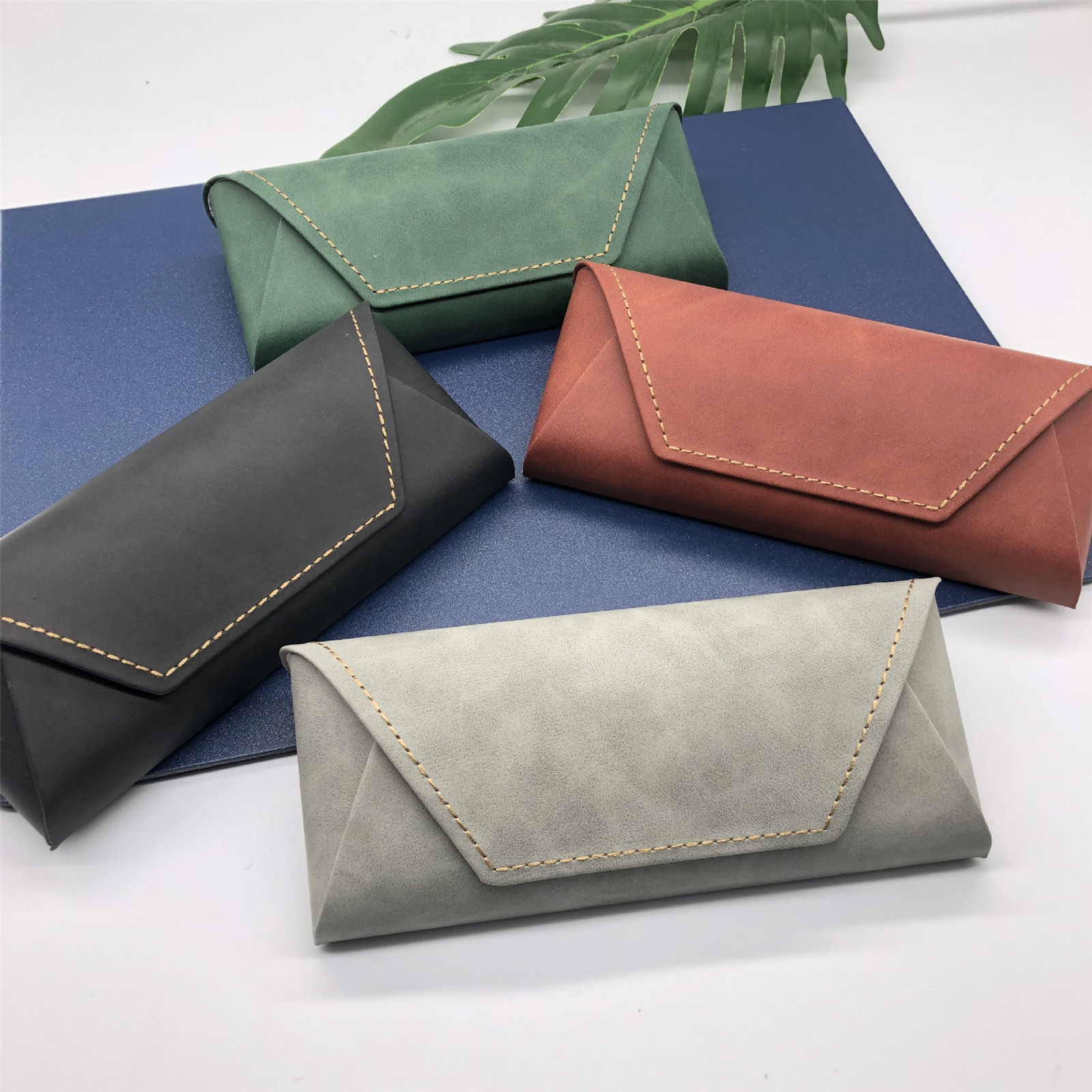 Spectacle Case Pu+Metal Eyewea - đánh giá và giá Travel Accessories Ideas