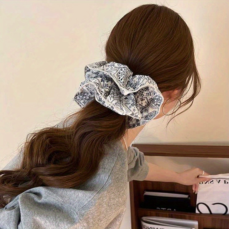 Elegant Black and White Fabric - đánh giá và giá Travel Accessories In Bulk